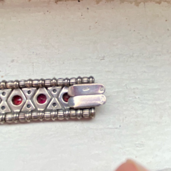 ❤️‍🔥2XHP❤️‍🔥VTG Gothic 925 Silver and Red Stone Bracelet - Picture 5 of 14